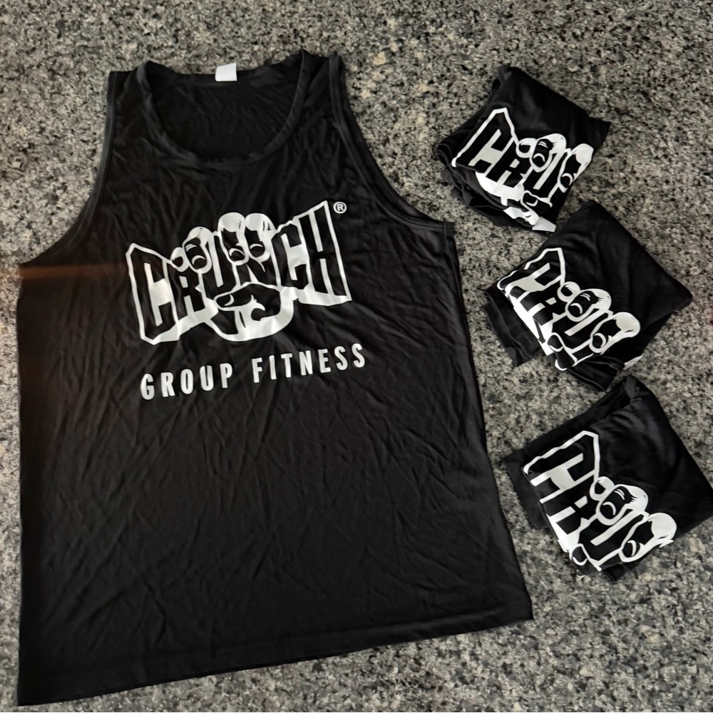 Crunch Fitness Tank Tops (Group Fitness) Lot